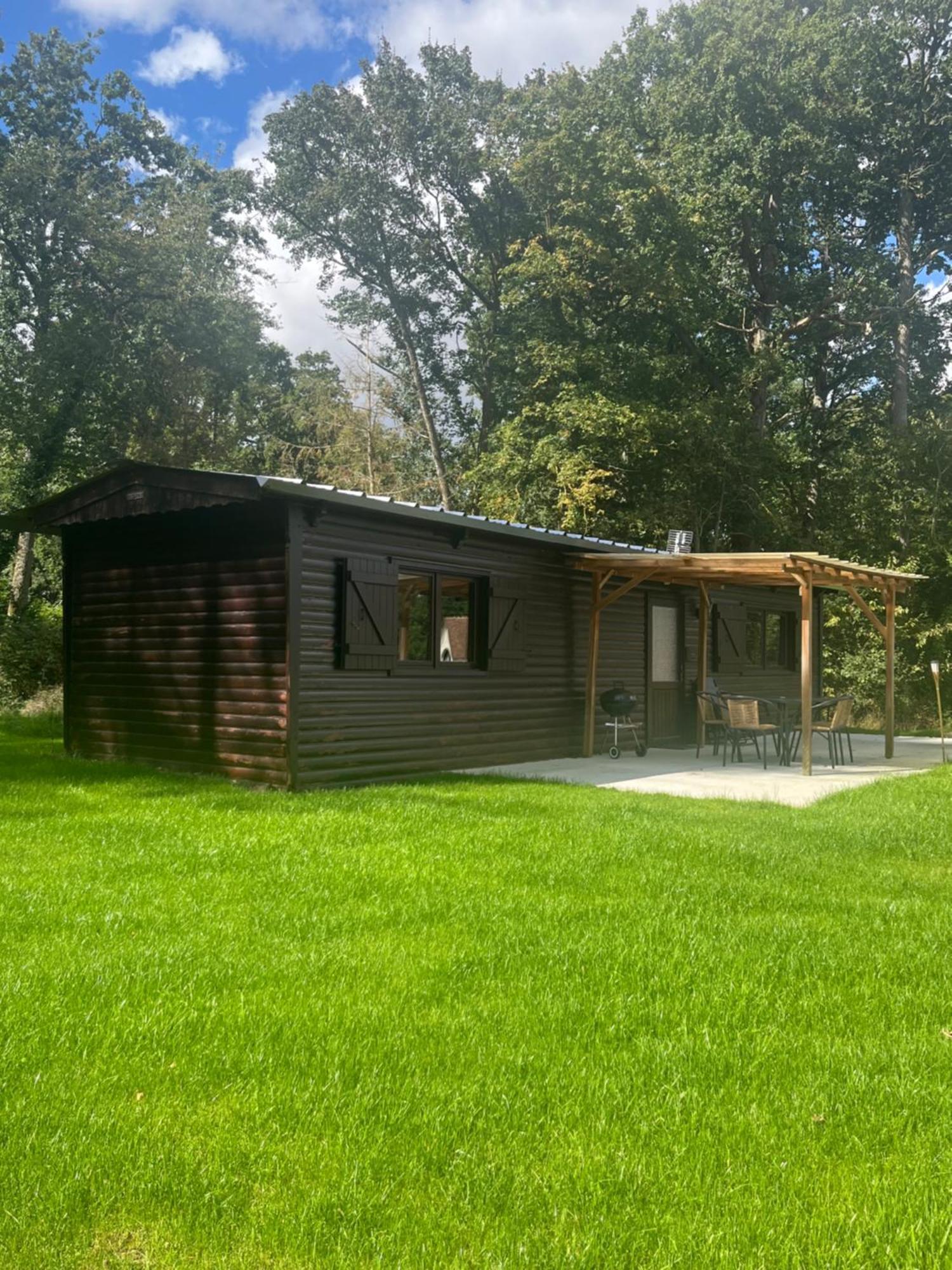 Relais Du Saussay Villa Pertheville-Ners Buitenkant foto